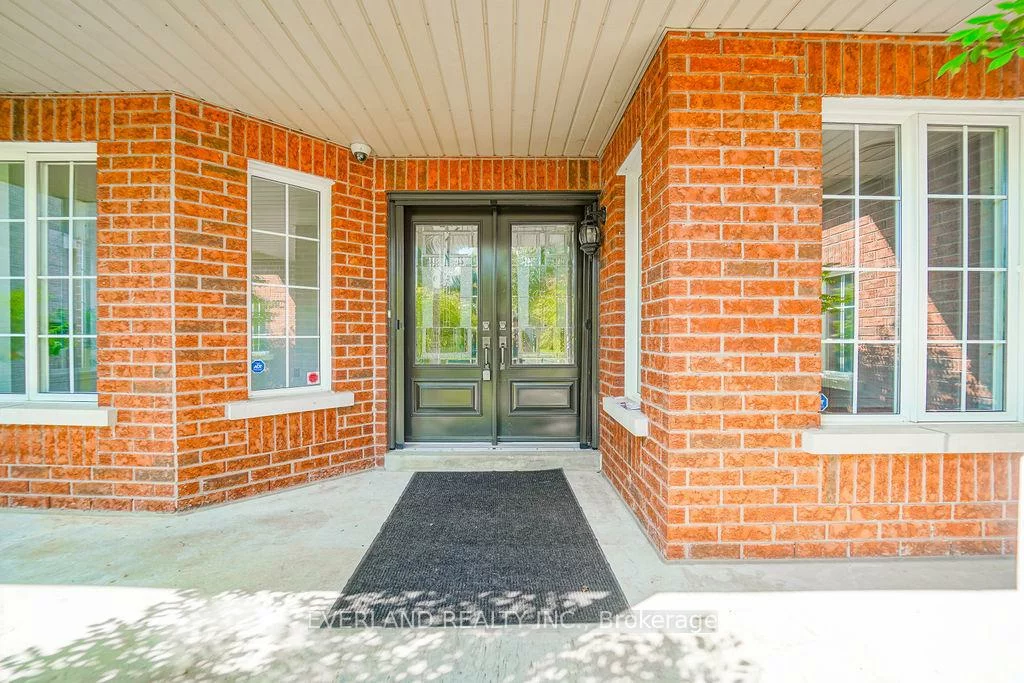 618, Foxcroft, Stonehaven-Wyndham, Newmarket