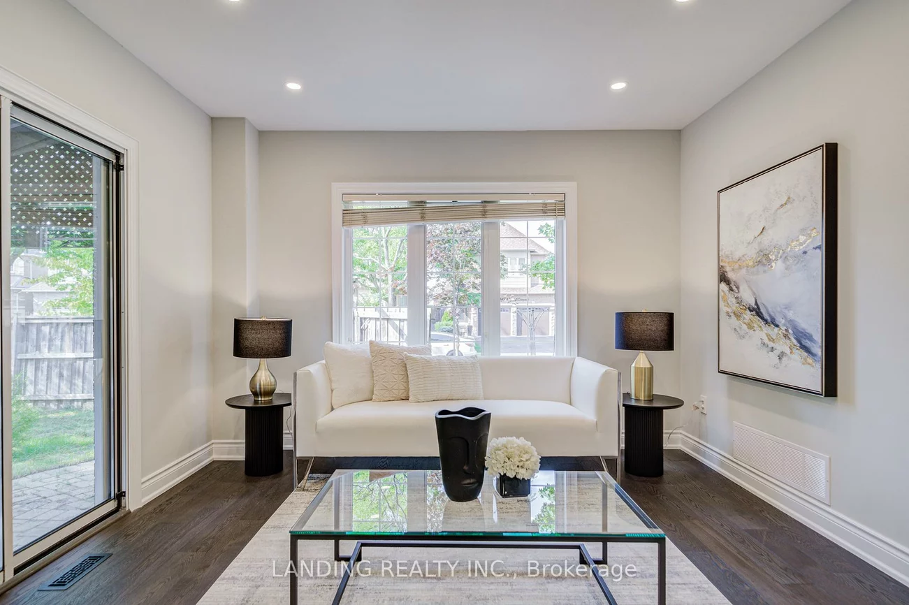 483, Menczel, Summerhill Estates, Newmarket