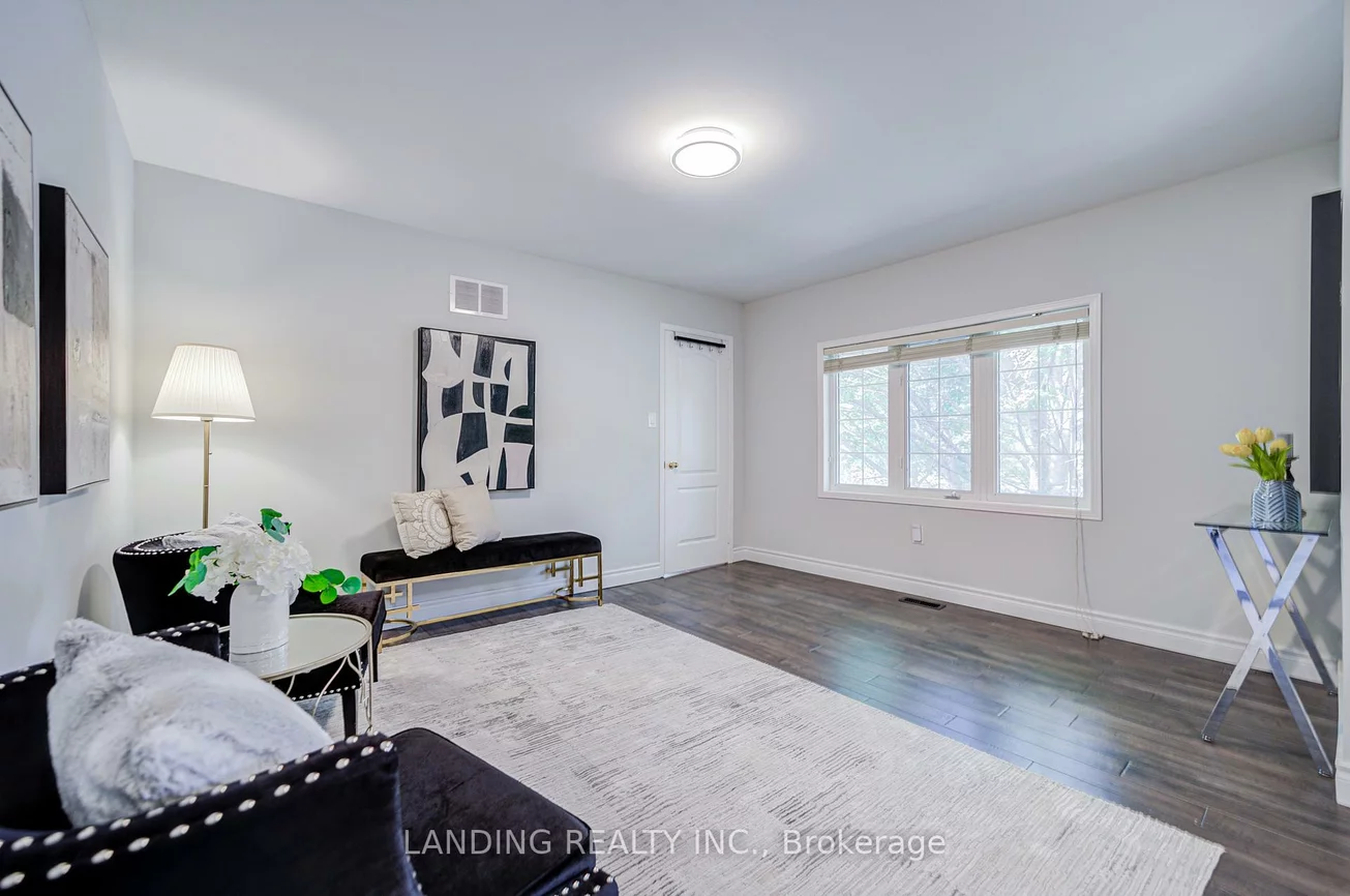 483, Menczel, Summerhill Estates, Newmarket