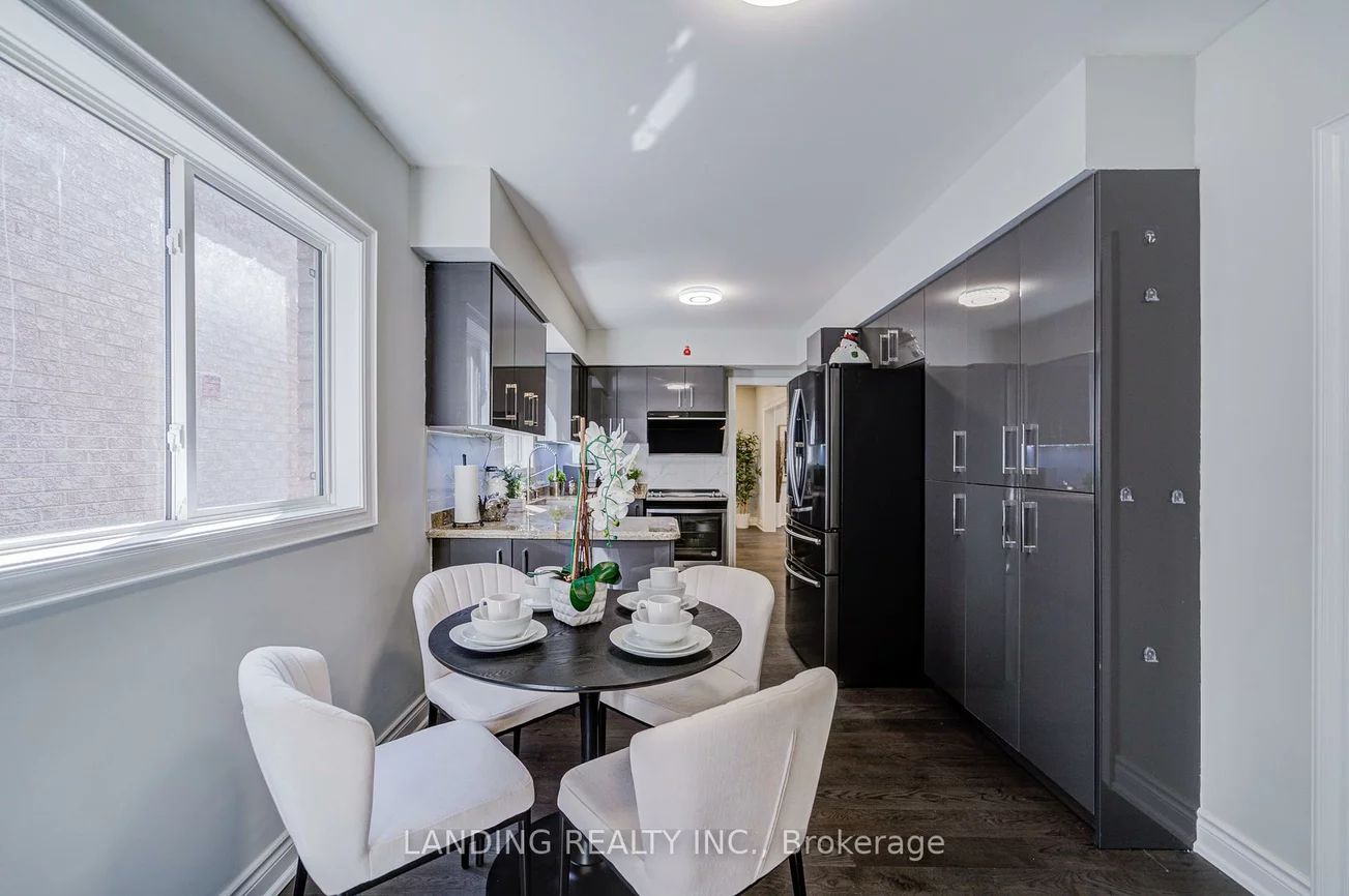 483, Menczel, Summerhill Estates, Newmarket