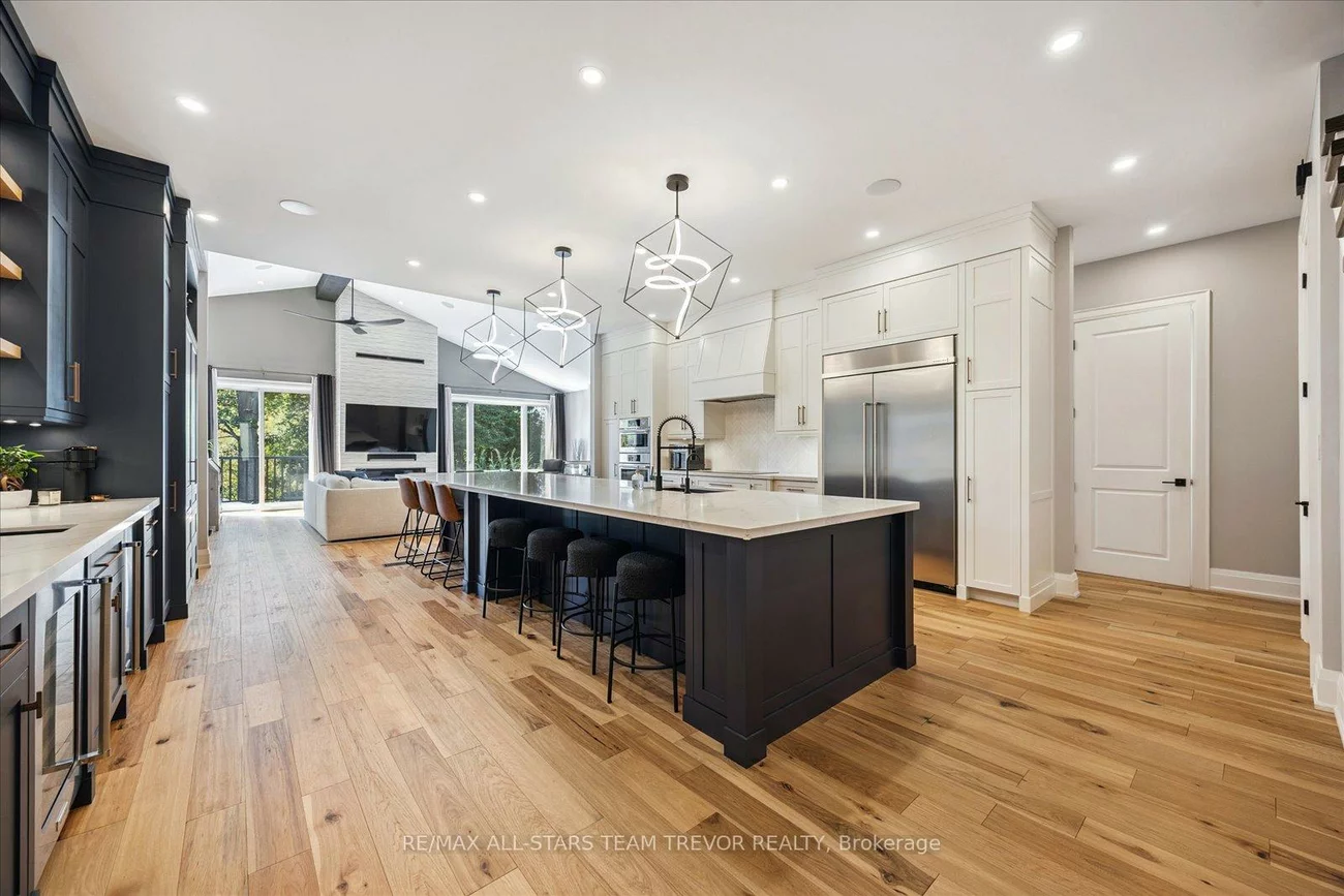 122, Roxborough, Gorham-College Manor, Newmarket