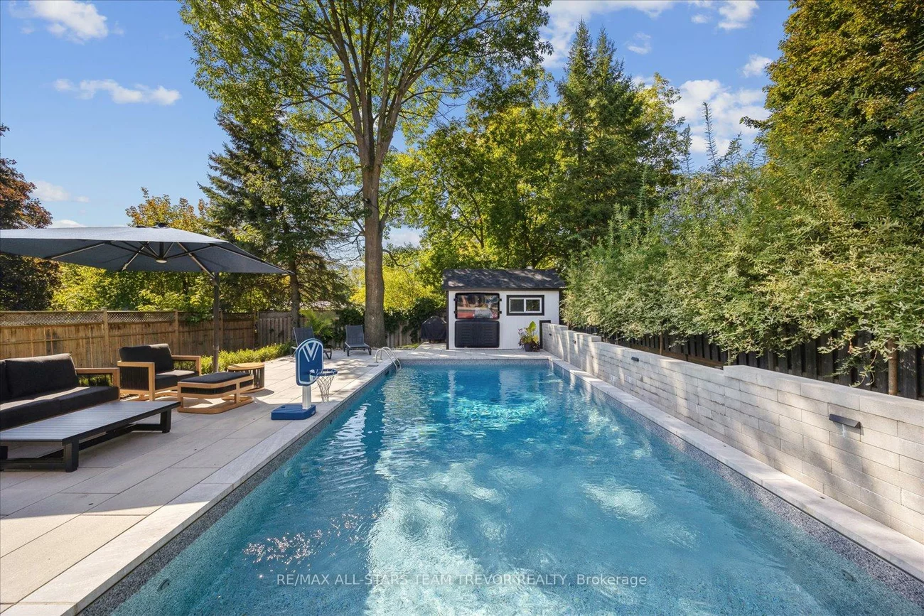 122, Roxborough, Gorham-College Manor, Newmarket