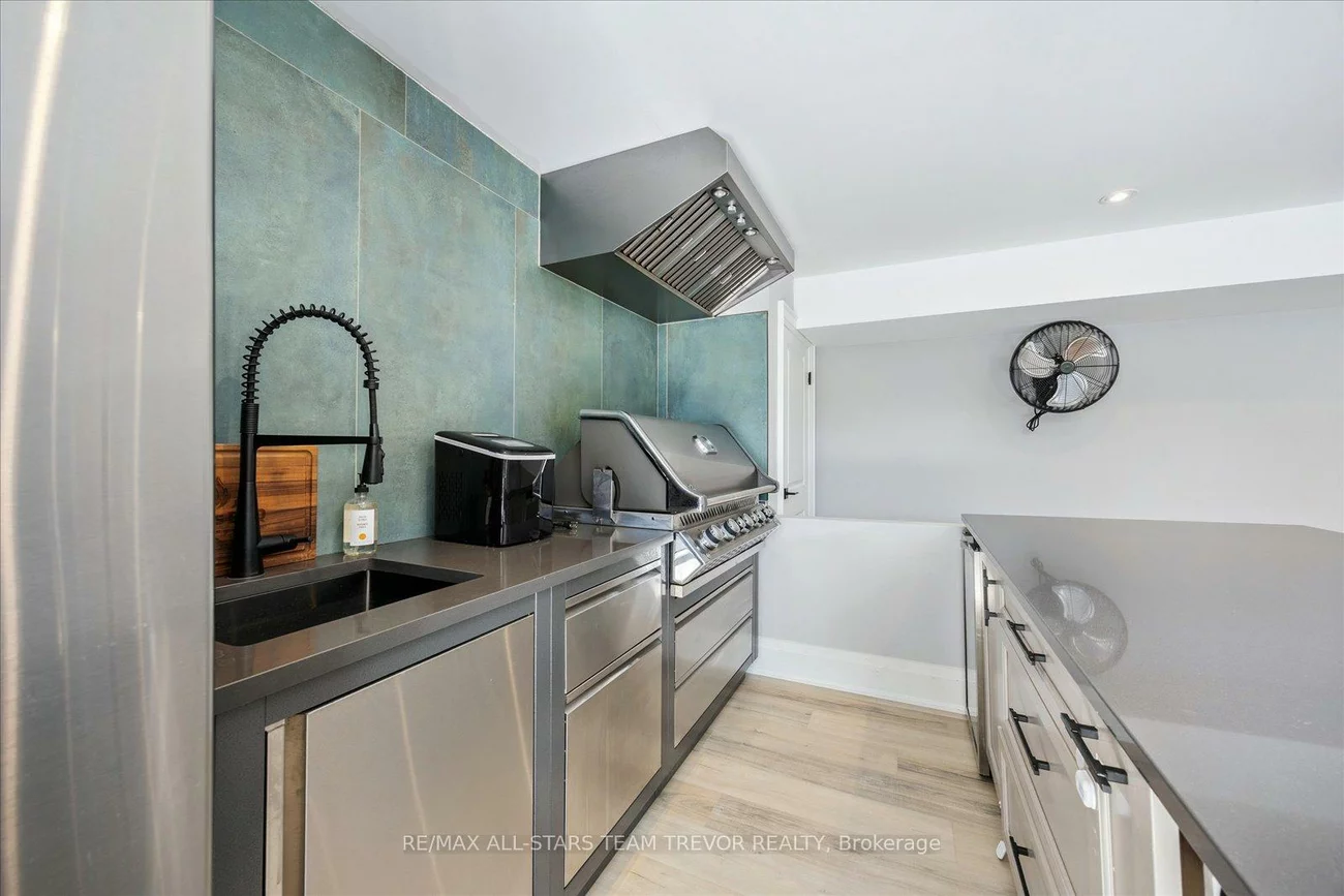 122, Roxborough, Gorham-College Manor, Newmarket