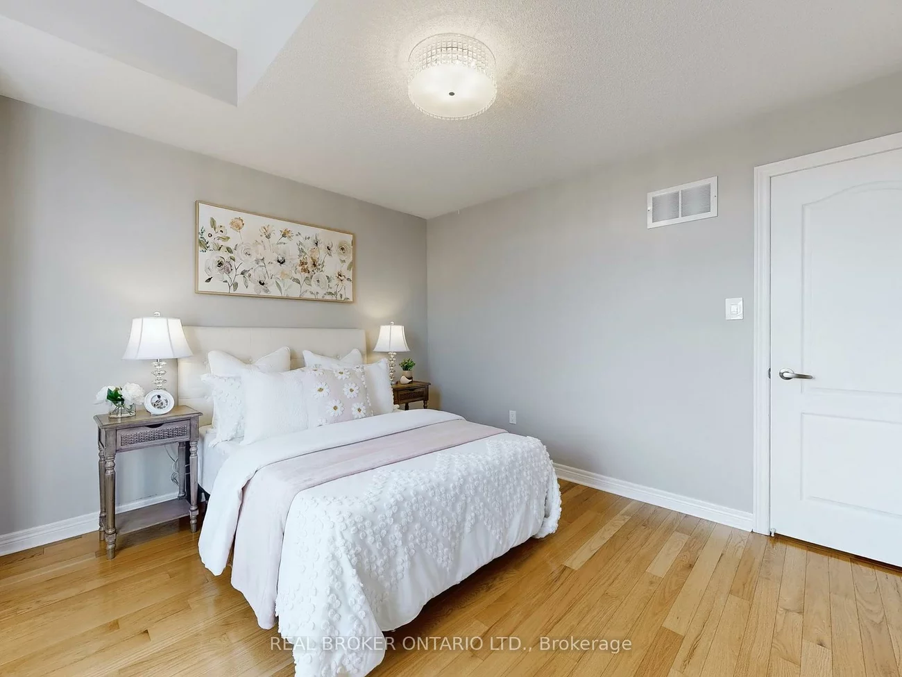 801, Colter, Summerhill Estates, Newmarket