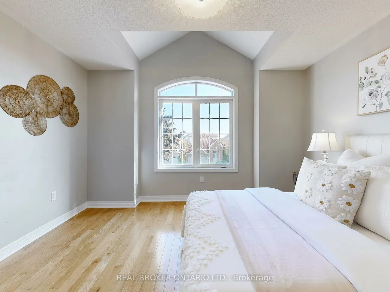 801, Colter, Summerhill Estates, Newmarket