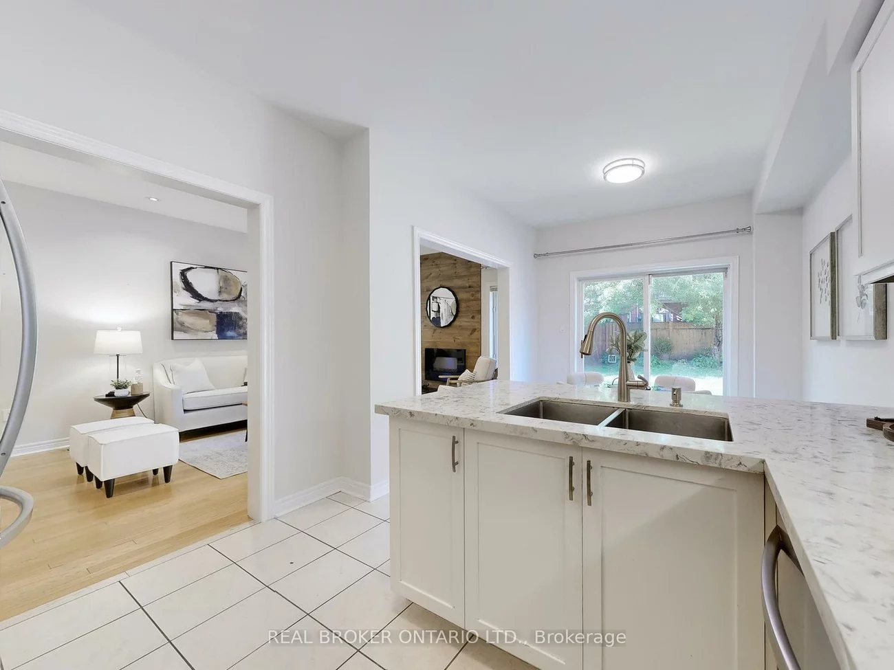 801, Colter, Summerhill Estates, Newmarket