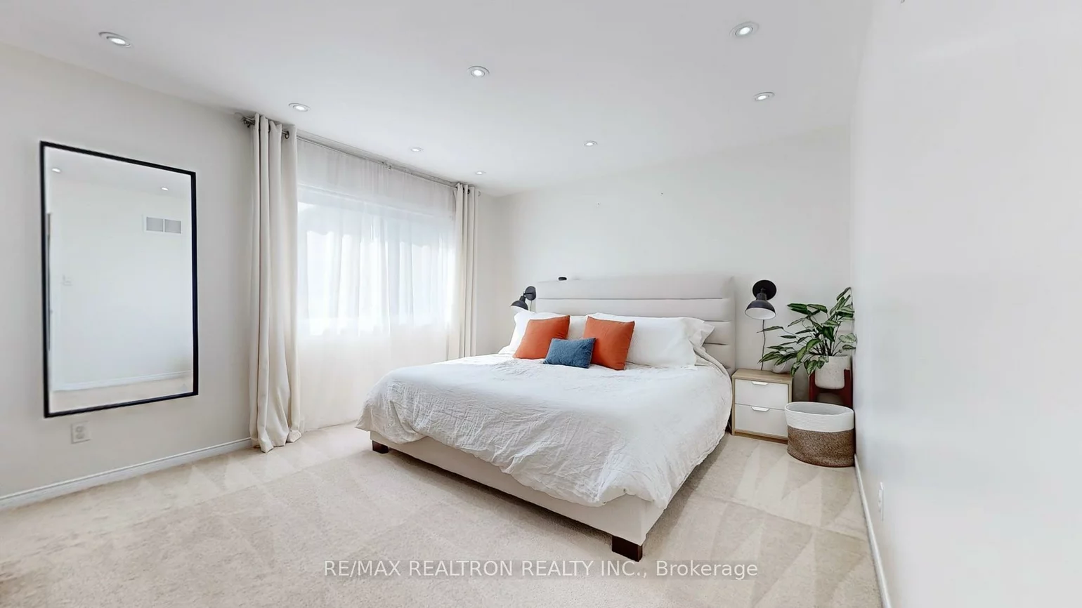 129, Mynden, Woodland Hill, Newmarket