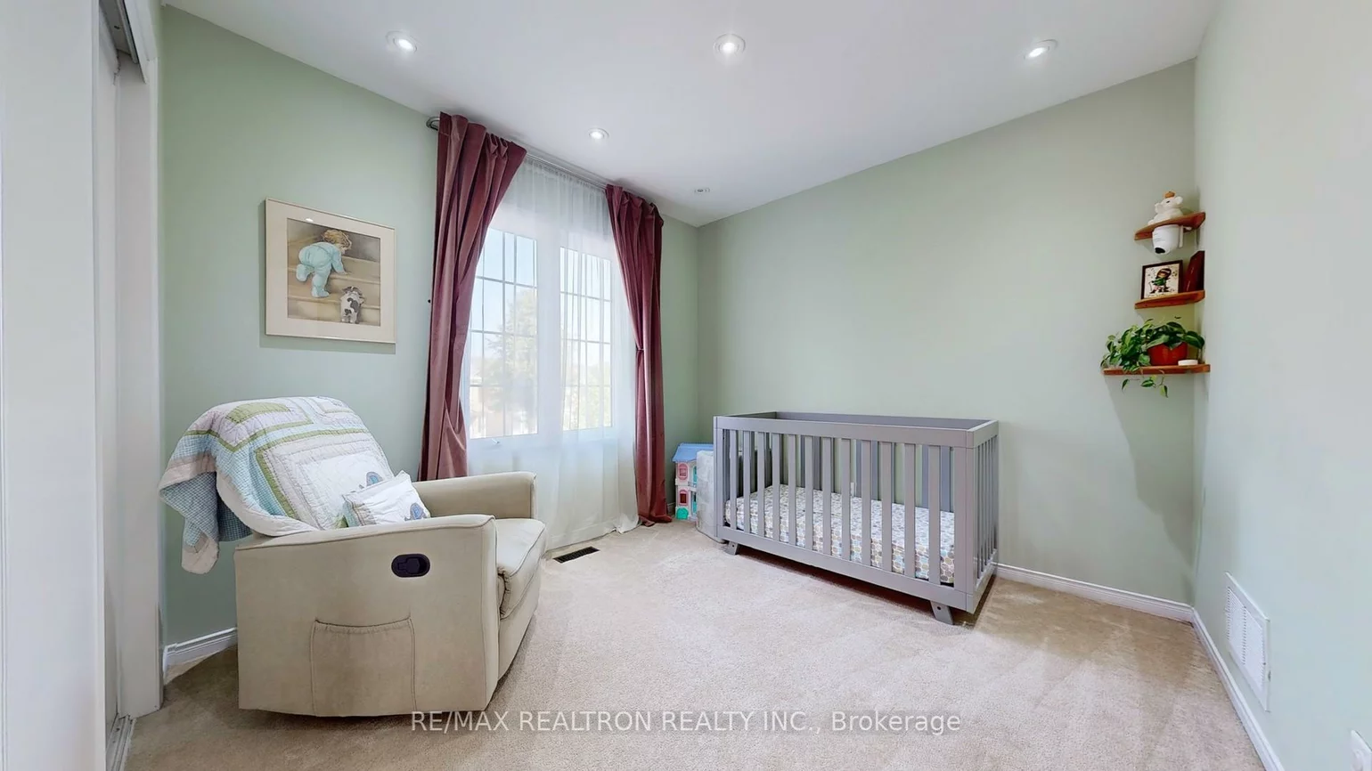 129, Mynden, Woodland Hill, Newmarket