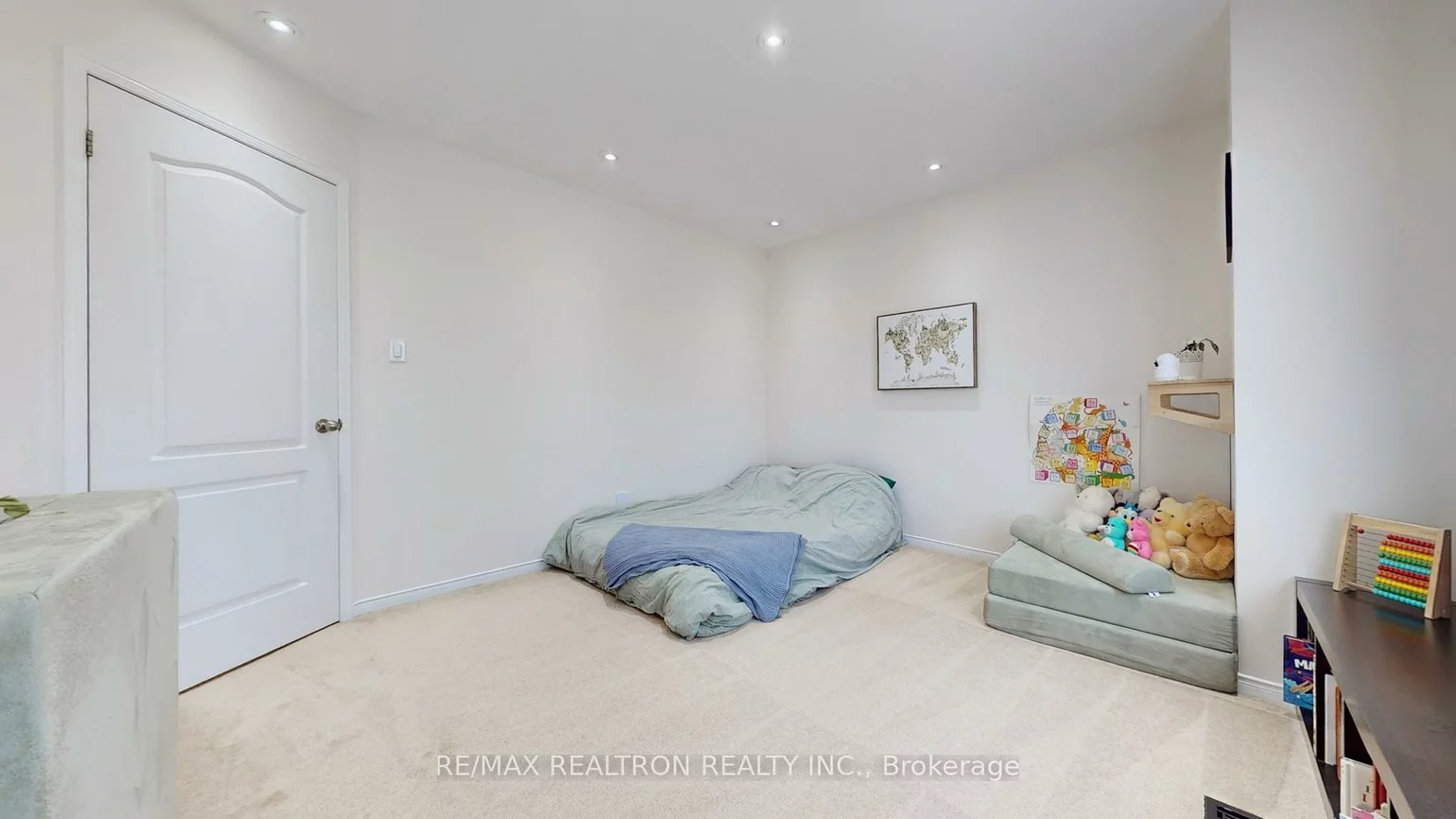129, Mynden, Woodland Hill, Newmarket