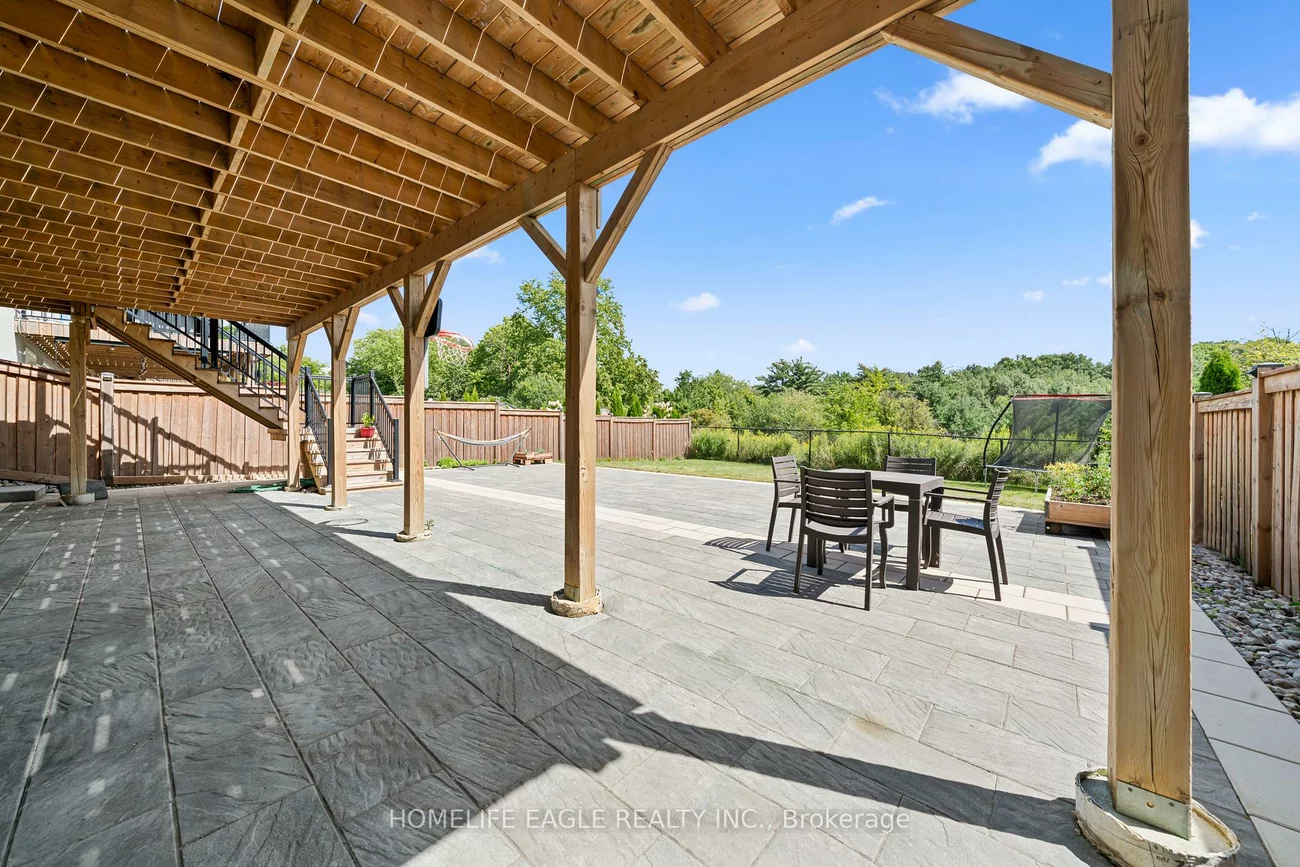 545, Clifford Perry, Woodland Hill, Newmarket