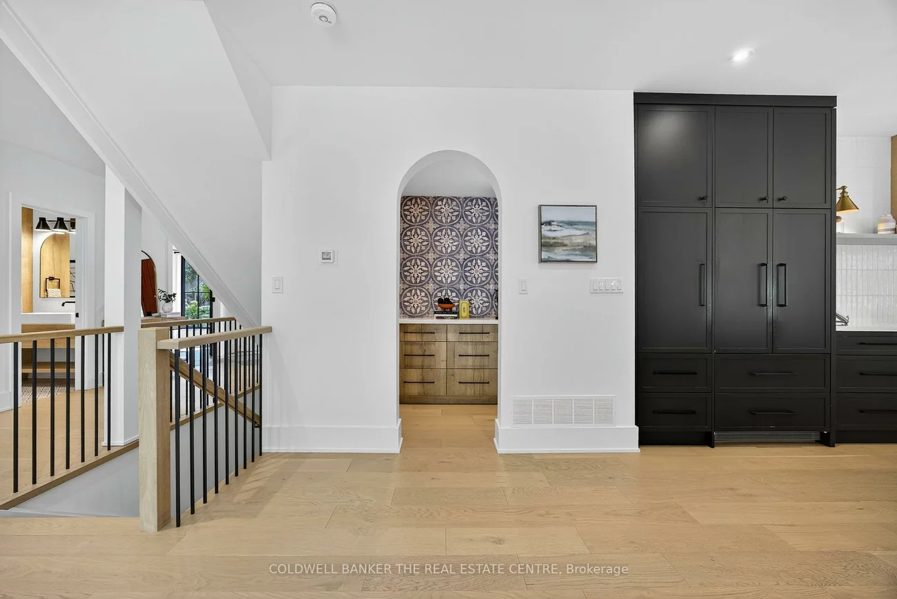 241, Woodmount, Central Newmarket, Newmarket