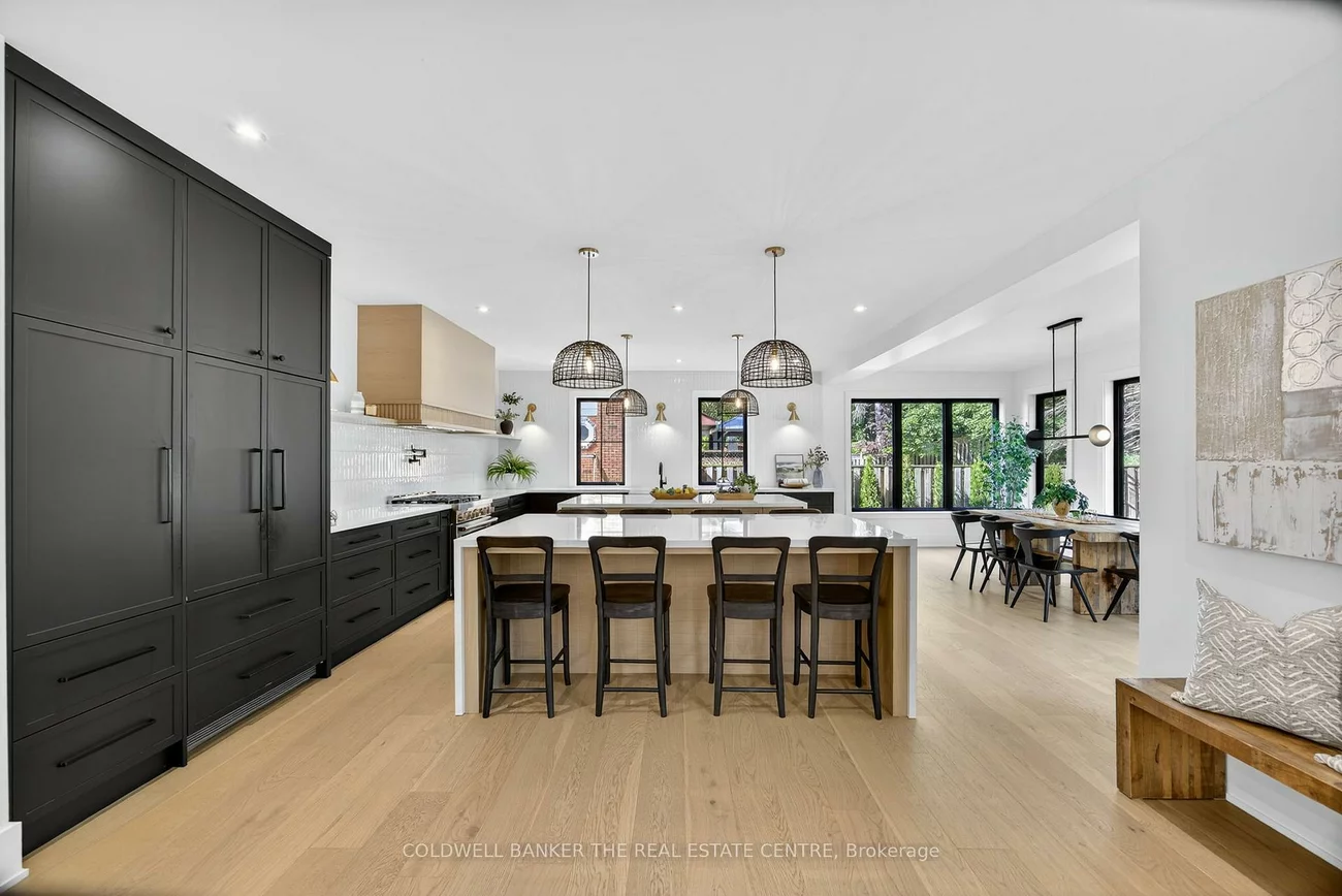 241, Woodmount, Central Newmarket, Newmarket