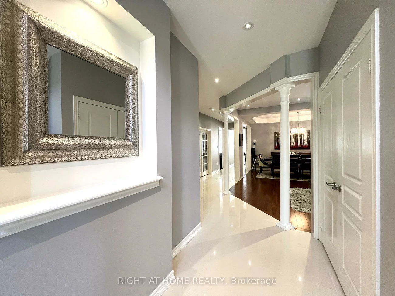 1209, McTavish, Stonehaven-Wyndham, Newmarket