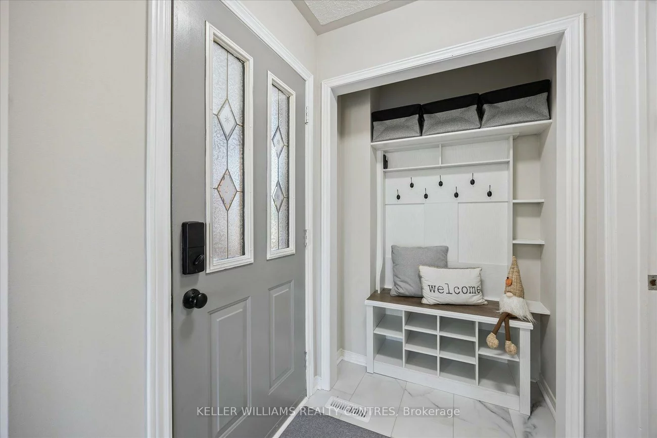 697, Walpole, Stonehaven-Wyndham, Newmarket
