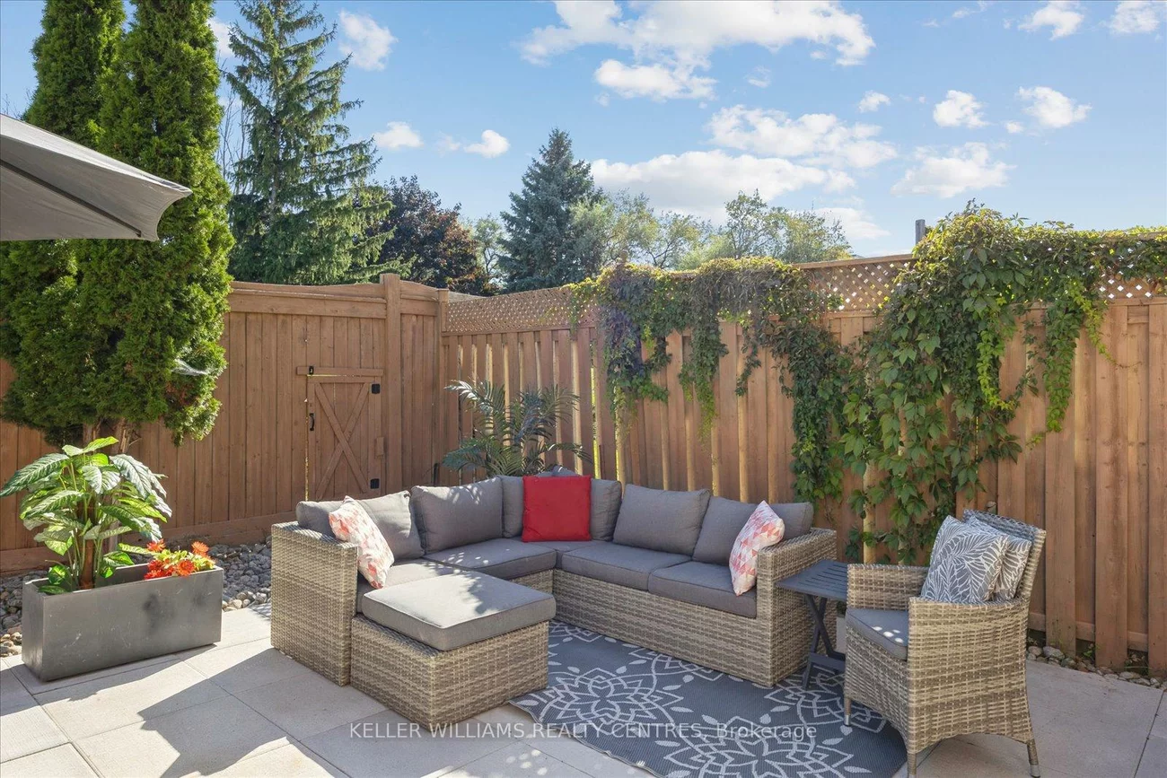 697, Walpole, Stonehaven-Wyndham, Newmarket