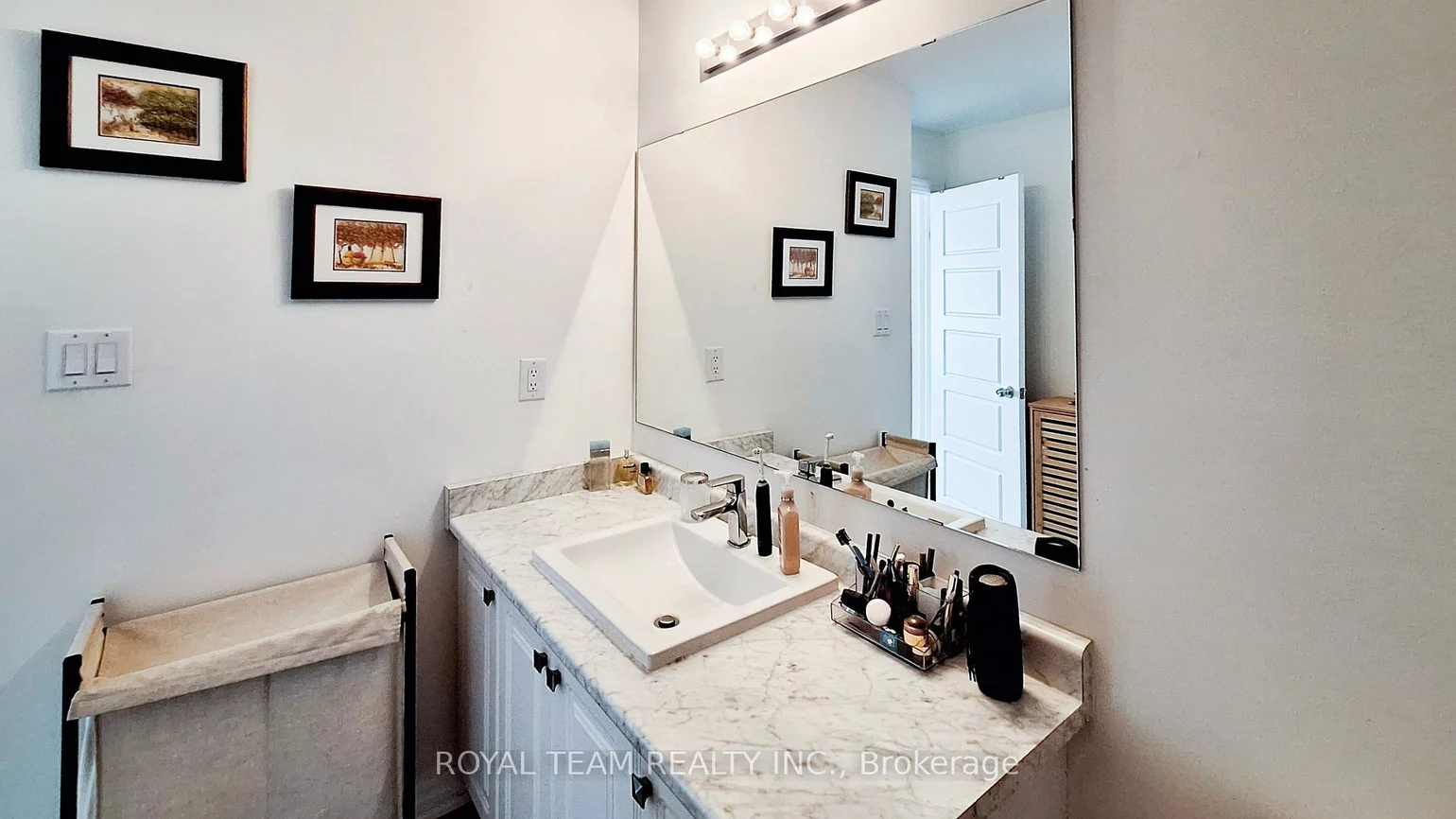 124, Bravo, Woodland Hill, Newmarket