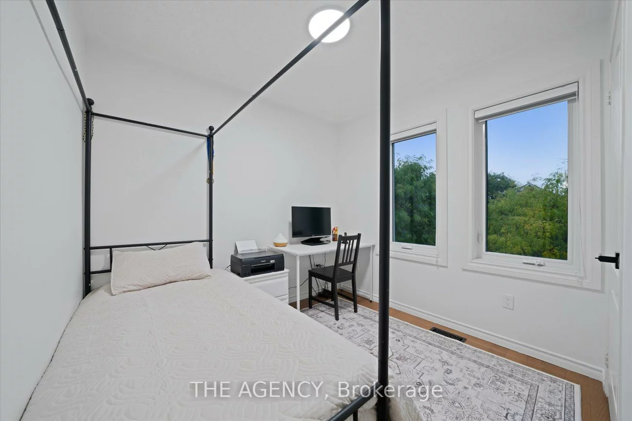 908, Oaktree, Summerhill Estates, Newmarket