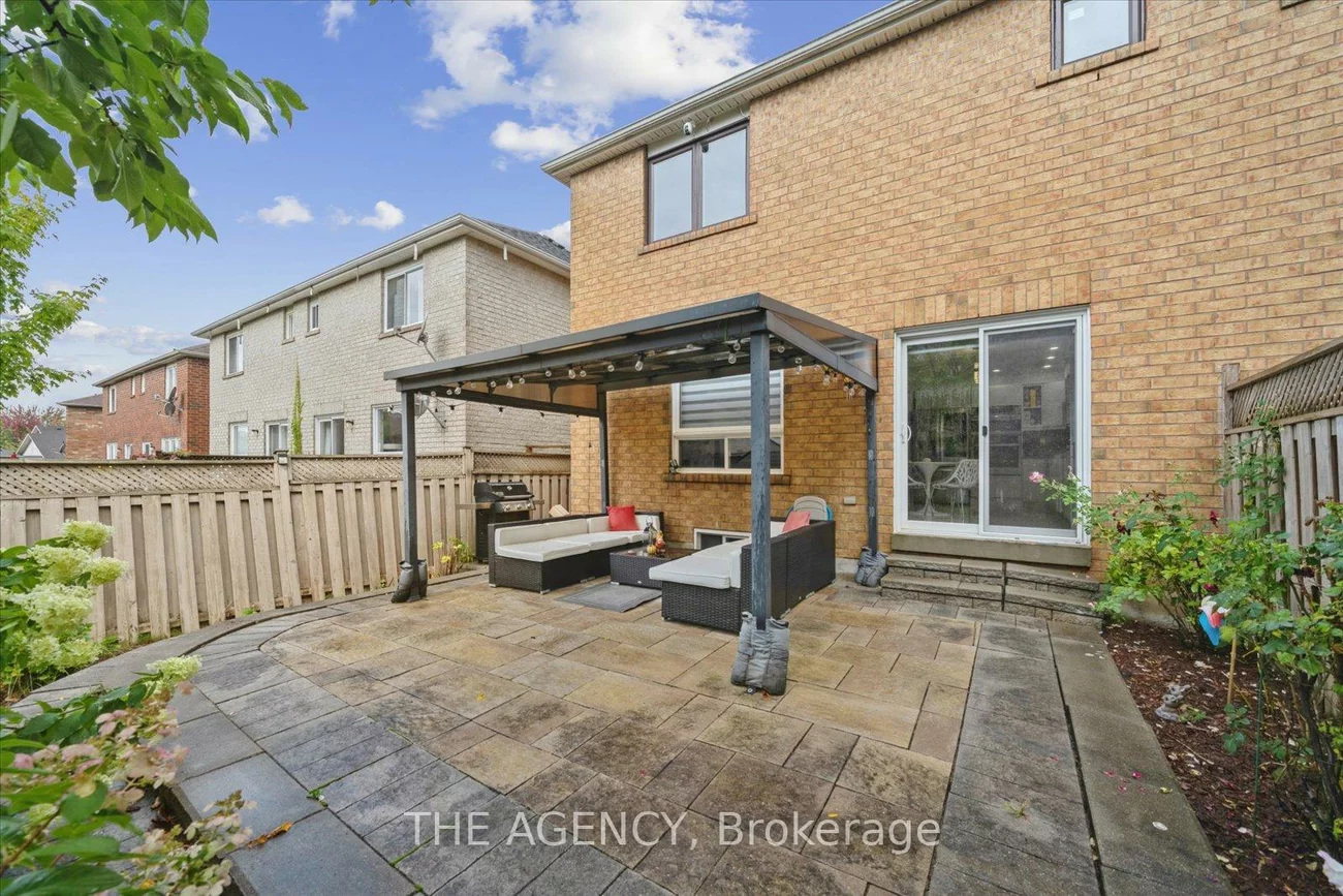 908, Oaktree, Summerhill Estates, Newmarket