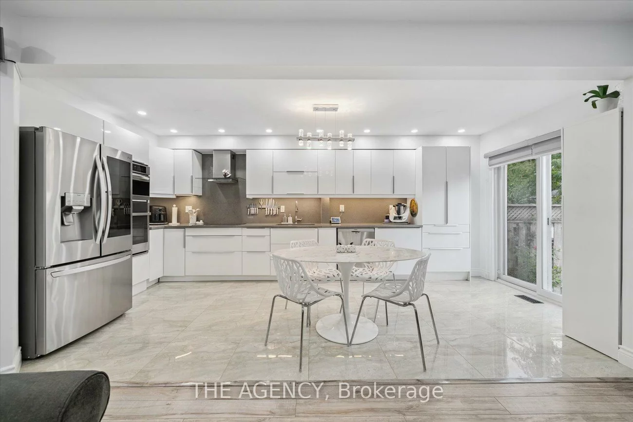 908, Oaktree, Summerhill Estates, Newmarket