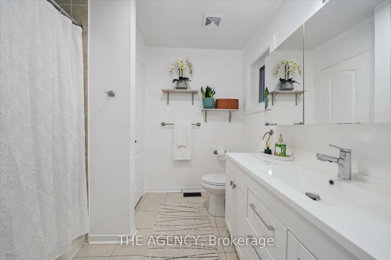 908, Oaktree, Summerhill Estates, Newmarket