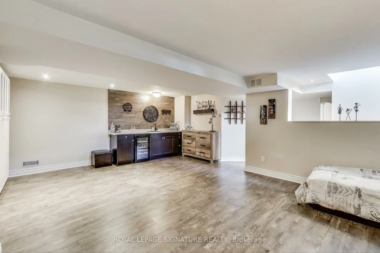 65, Red River, Woodland Hill, Newmarket