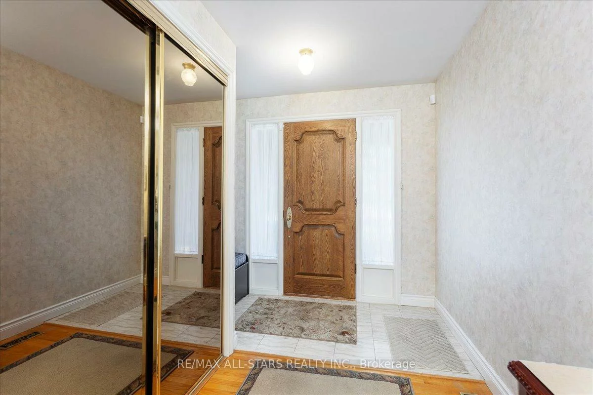 811, Grace, Gorham-College Manor, Newmarket