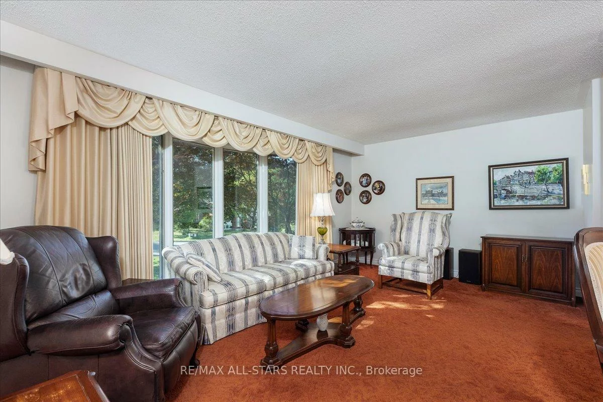 811, Grace, Gorham-College Manor, Newmarket