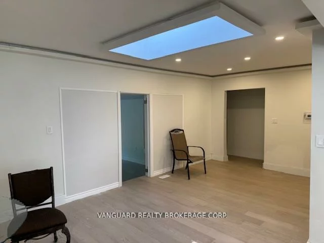 206, Parkview, Central Newmarket, Newmarket