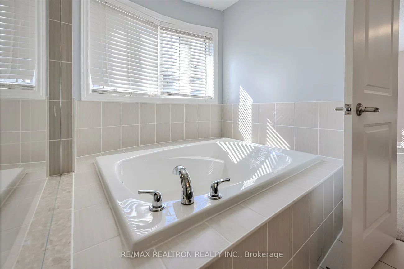 532, Mcgregor Farm, Glenway Estates, Newmarket