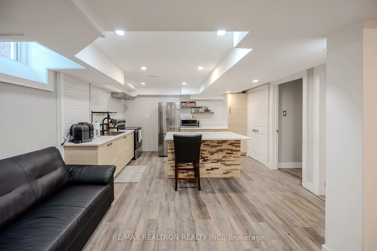 532, Mcgregor Farm, Glenway Estates, Newmarket