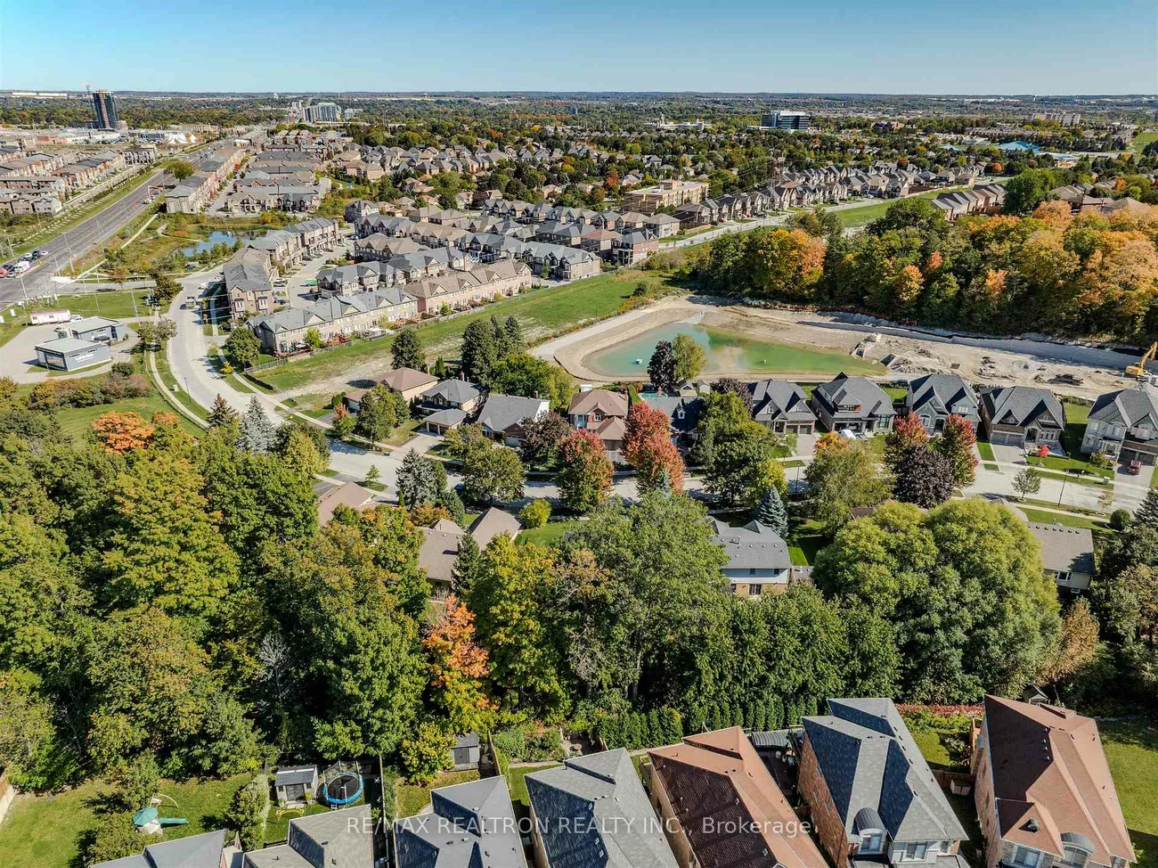 532, Mcgregor Farm, Glenway Estates, Newmarket