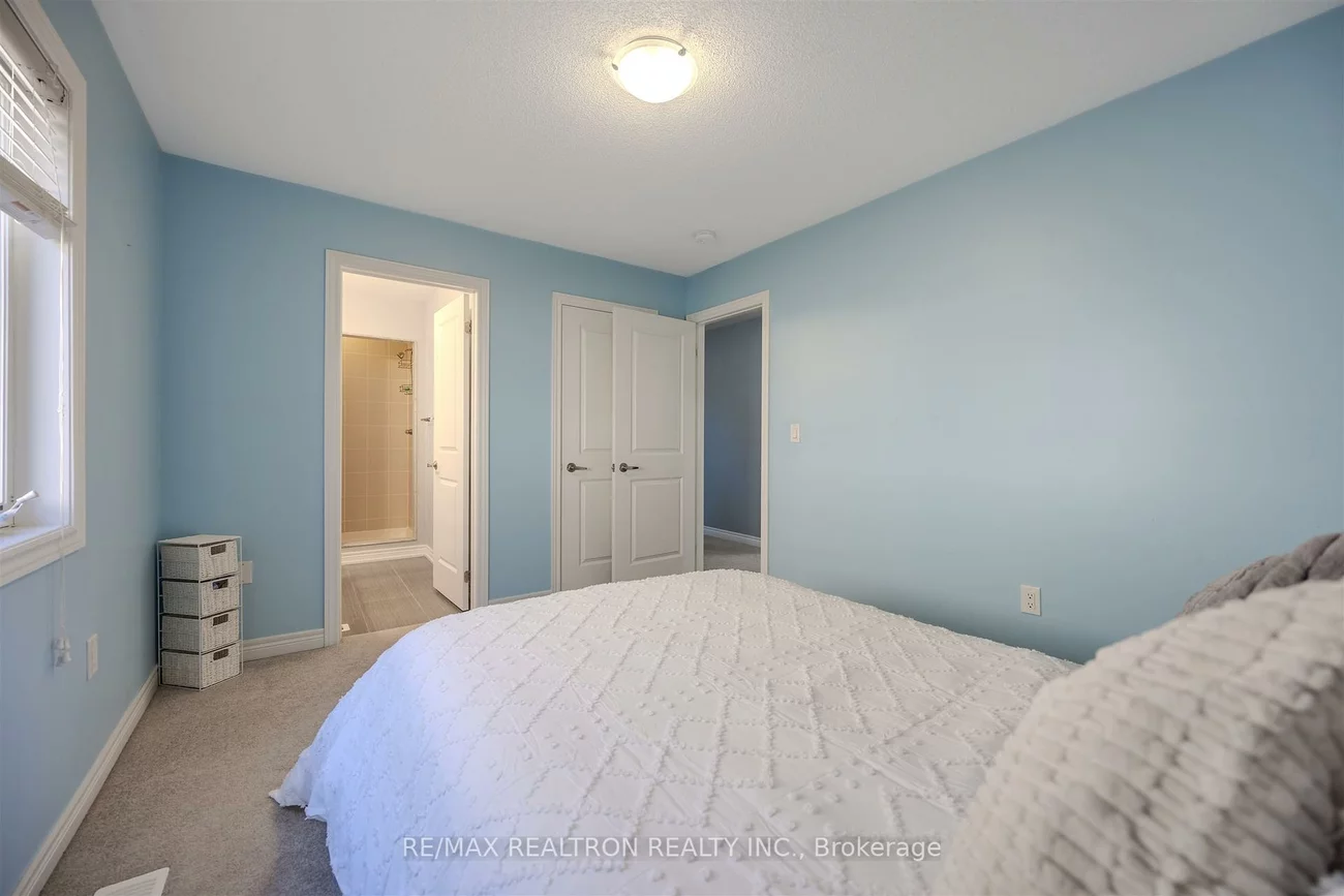 532, Mcgregor Farm, Glenway Estates, Newmarket