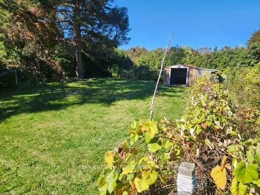 1035, Gorham, Gorham-College Manor, Newmarket