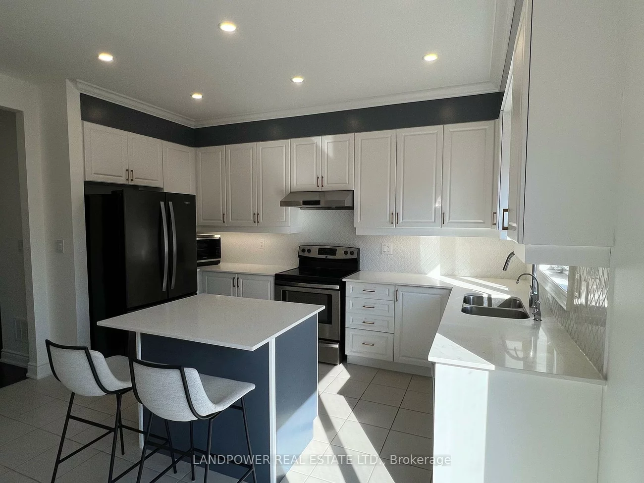 59, Gordon, Gorham-College Manor, Newmarket