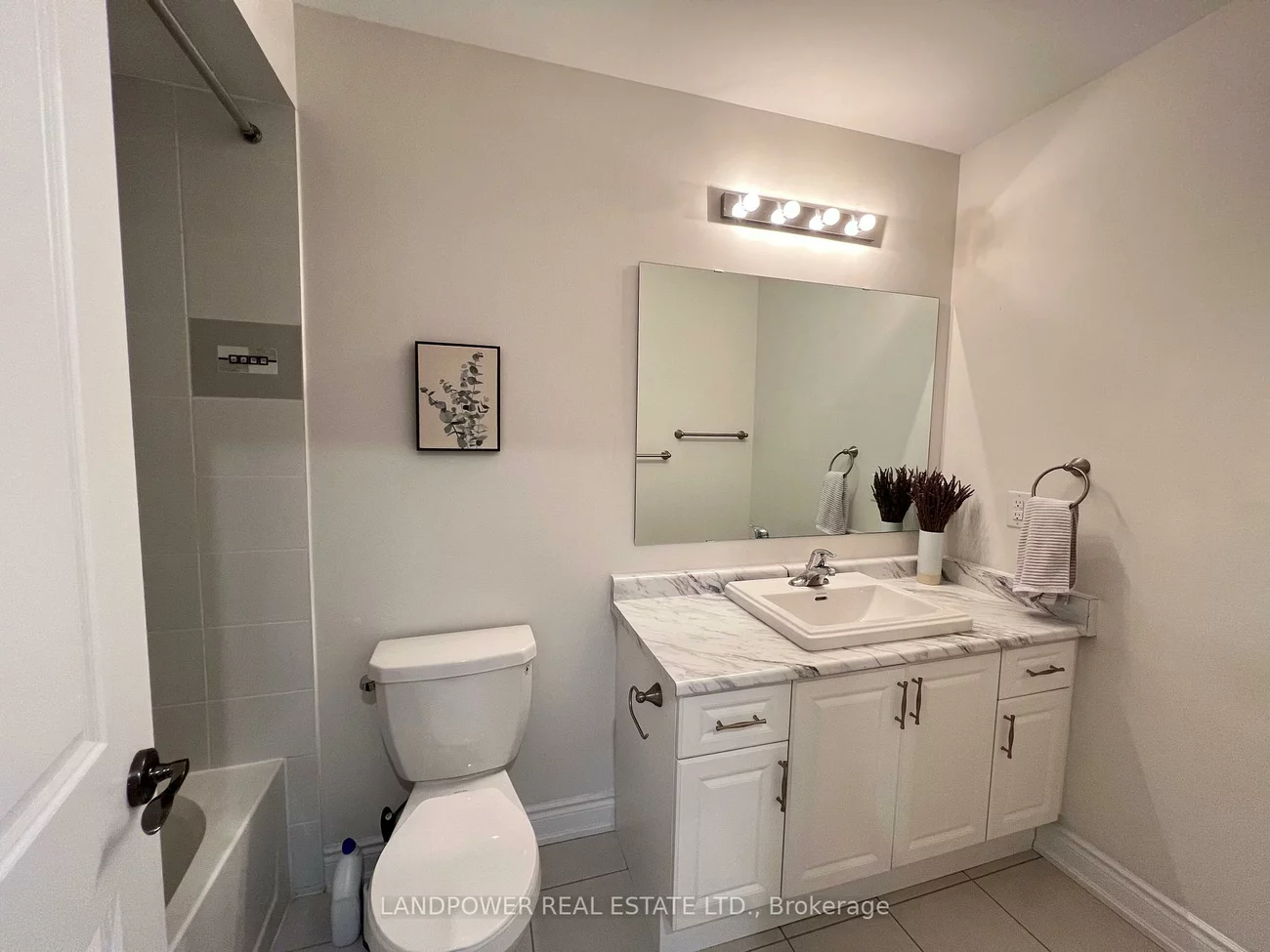 59, Gordon, Gorham-College Manor, Newmarket