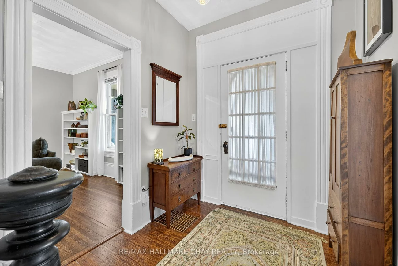 221, Prospect, Central Newmarket, Newmarket