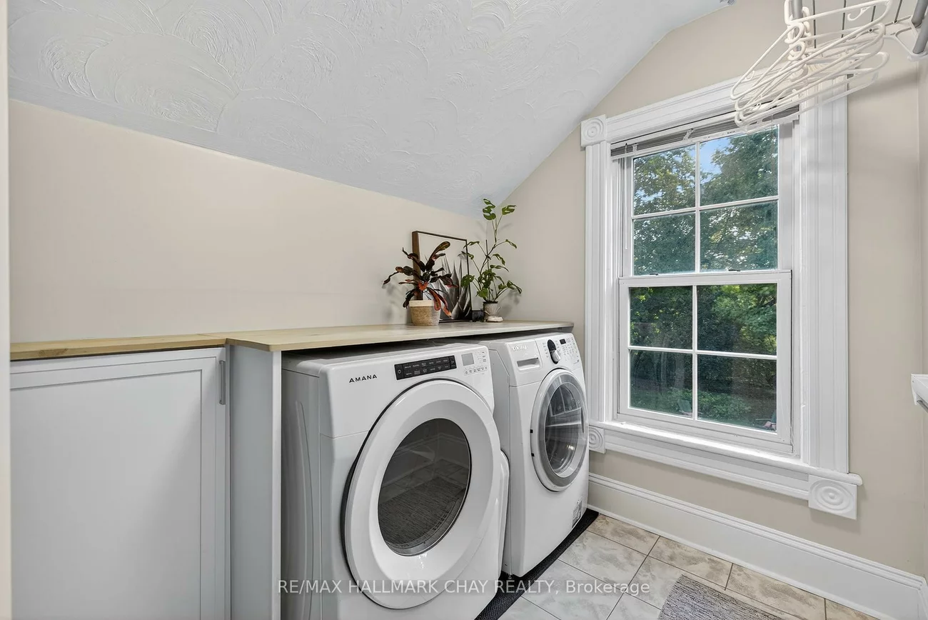 221, Prospect, Central Newmarket, Newmarket