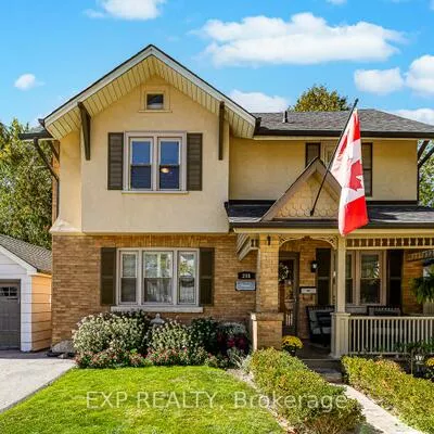 208, Lorne, Central Newmarket, Newmarket