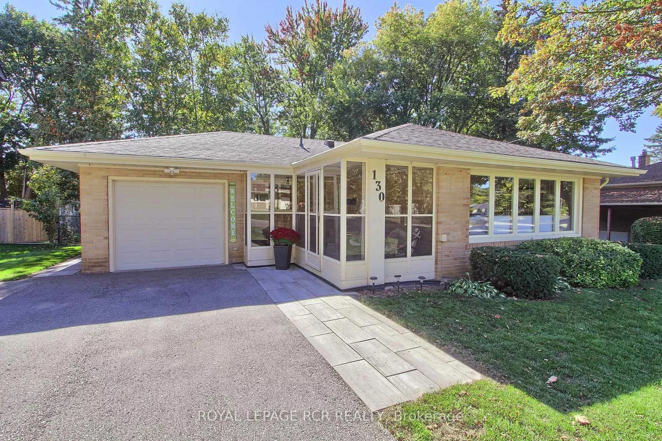 130, Park, Central Newmarket, Newmarket