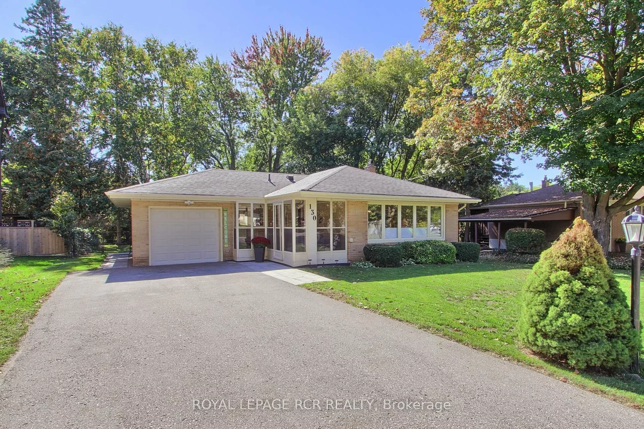 130, Park, Central Newmarket, Newmarket
