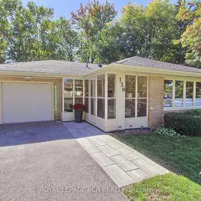 130, Park, Central Newmarket, Newmarket