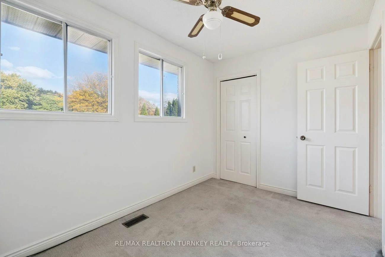 154, Meadowbank, Huron Heights-Leslie Valley, Newmarket