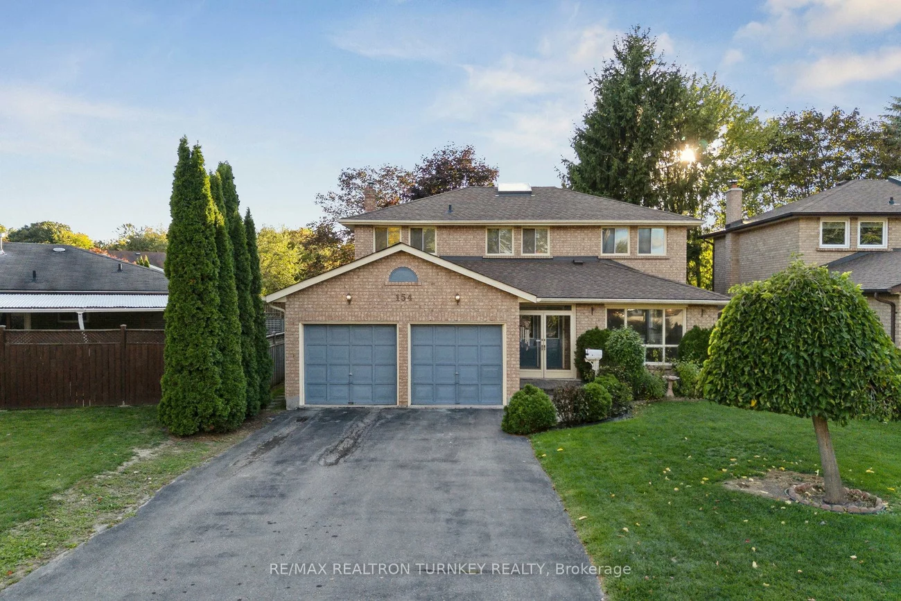 154, Meadowbank, Huron Heights-Leslie Valley, Newmarket