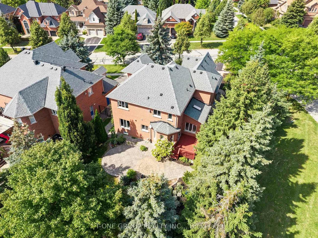 1022, Ivsbridge, Stonehaven-Wyndham, Newmarket