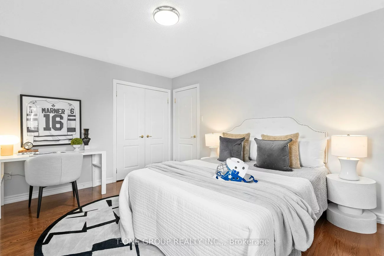 1022, Ivsbridge, Stonehaven-Wyndham, Newmarket