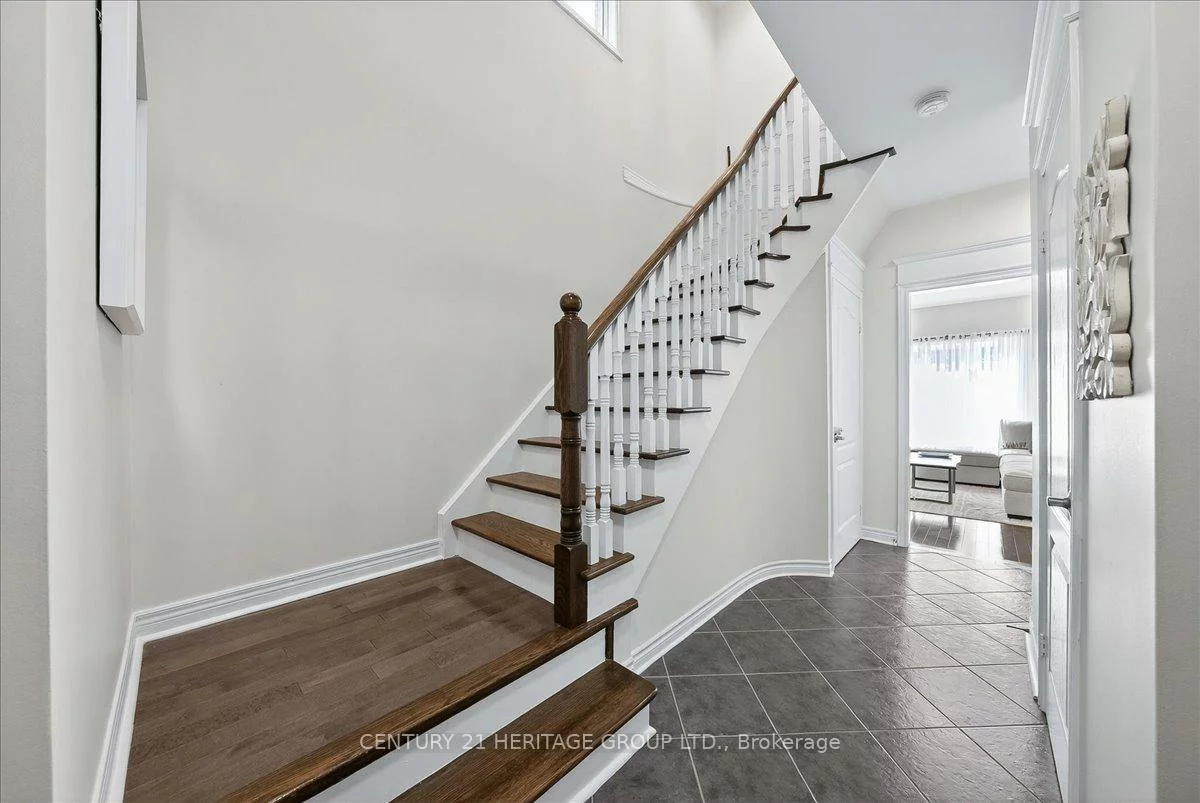 350, Hewitt, Summerhill Estates, Newmarket