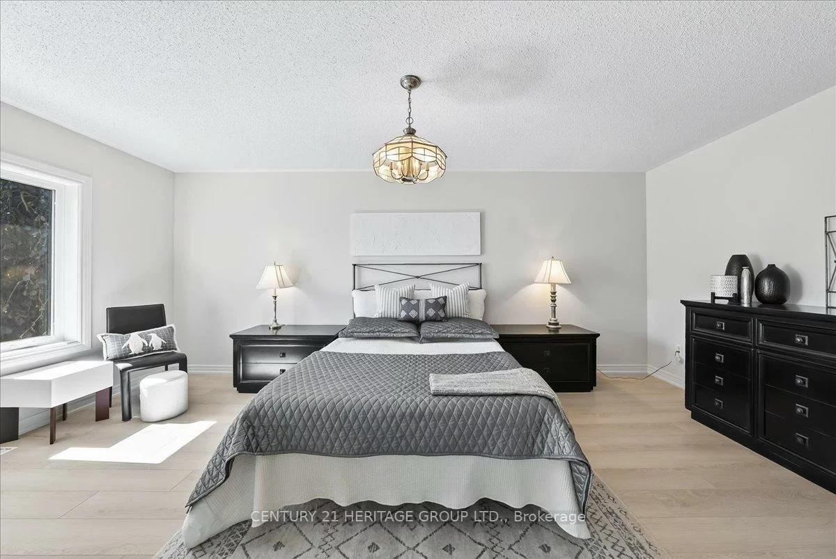 350, Hewitt, Summerhill Estates, Newmarket