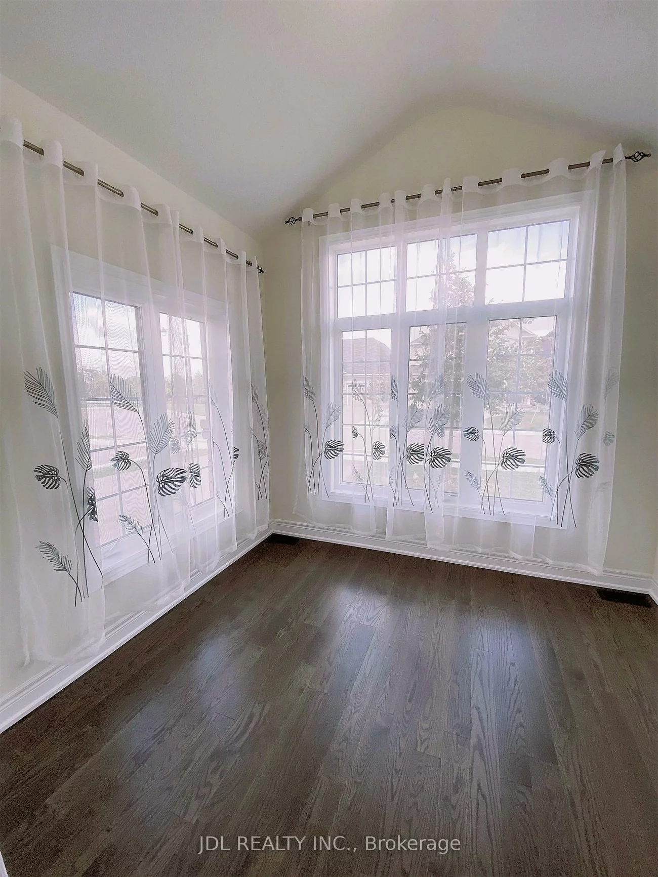 548, Somerville, Stonehaven-Wyndham, Newmarket