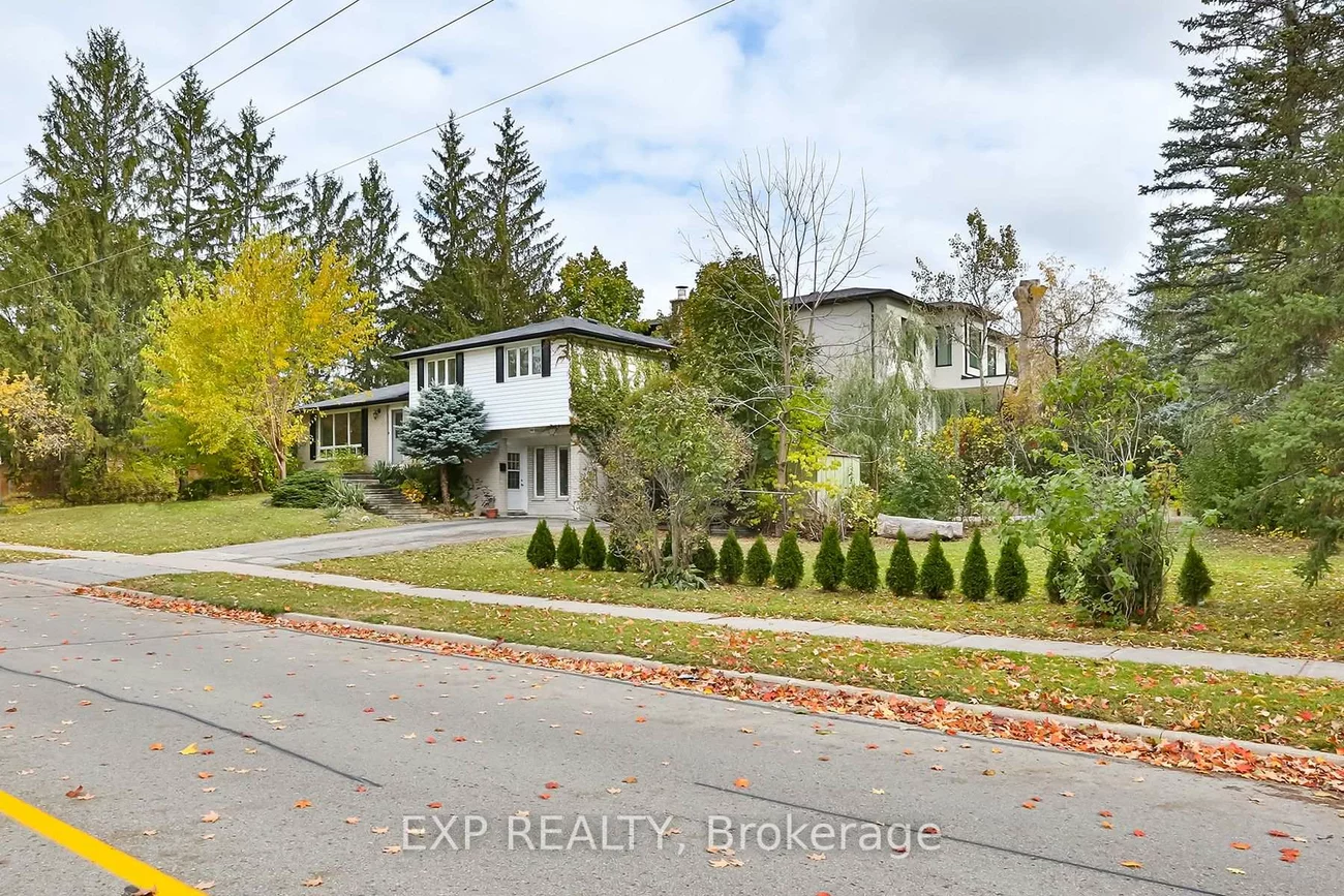 165, Carlson, Gorham-College Manor, Newmarket