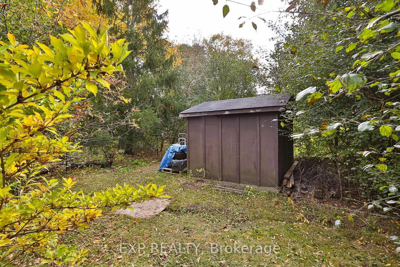 165, Carlson, Gorham-College Manor, Newmarket